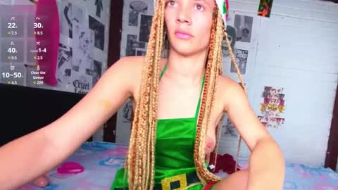 Snapshot of merlinabad chatting on 12-24-24, 07:44 AURORA online show from 12-24-24, 07:44