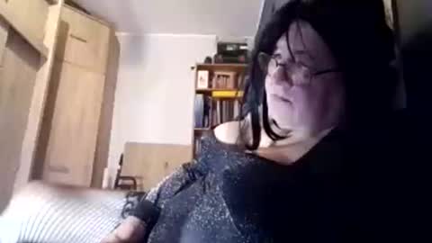 mery3881 online show from 09-12-25, 11:15