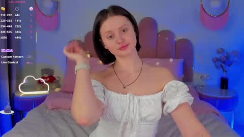 Anna online show from 02-25-25, 06:36