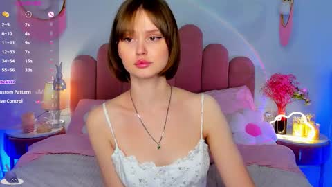 Anna online show from 10-18-25, 05:32