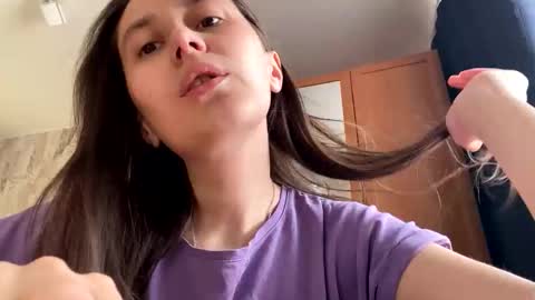 Jessica online show from 12-14-25, 10:42