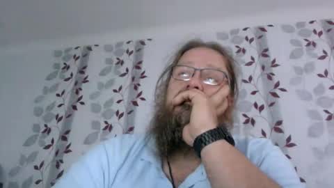 ask me online show from 09-25-25, 07:45