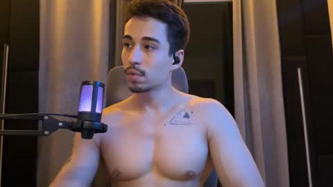 mettew22cm online show from 10-09-25, 03:15