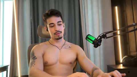 mettew22cm online show from 11-08-25, 09:09