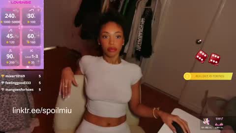 Snapshot of mew2wo chatting on 10-03-25, 04:31 mew2wo online show from 10-03-25, 04:31