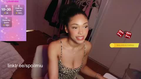 Snapshot of mew2wo chatting on 12-02-25, 09:03 mew2wo online show from 12-02-25, 09:03