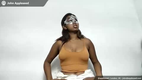 Snapshot of mhalala chatting on 01-07-26, 04:09 mhalala online show from 01-07-26, 04:09