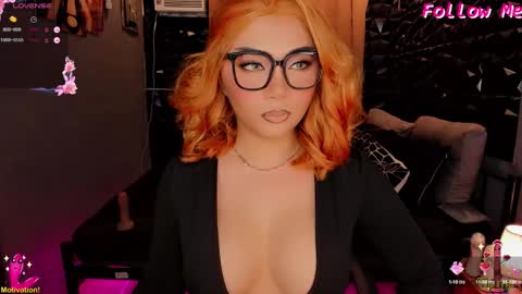 Snapshot of mhia_devil chatting on 09-25-25, 06:28 miss devil online show from 09-25-25, 06:28