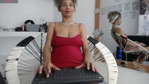 Mulata Spencer online show from 02-11-25, 10:15