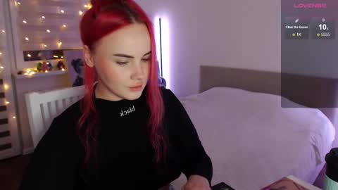 Snapshot of mi_cherry chatting on 12-27-24, 11:31 Alice online show from 12-27-24, 11:31