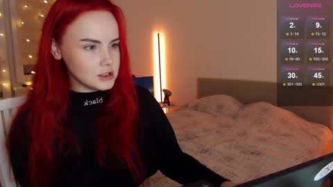 Snapshot of mi_cherry chatting on 01-13-25, 10:03 Alice online show from 01-13-25, 10:03