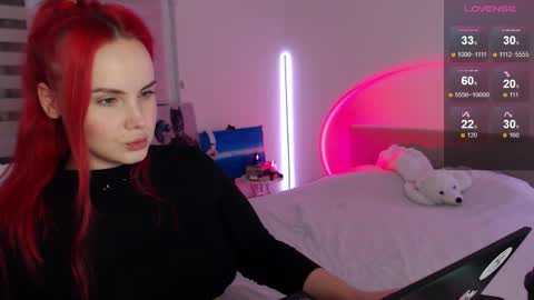 Snapshot of mi_cherry chatting on 02-07-25, 03:52 Alice online show from 02-07-25, 03:52