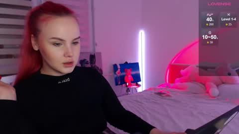 Snapshot of mi_cherry chatting on 02-20-25, 06:13 Alice online show from 02-20-25, 06:13