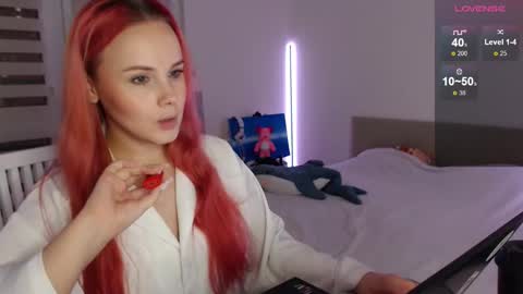 Snapshot of mi_cherry chatting on 03-05-25, 06:45 Alice online show from 03-05-25, 06:45