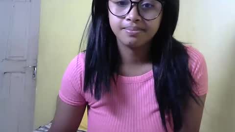 Snapshot of mia3121 chatting on 09-27-25, 02:33 mia3121 online show from 09-27-25, 02:33