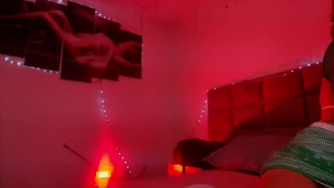 Emi online show from 11-08-25, 07:12