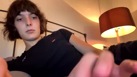 Snapshot of mia_177 chatting on 10-20-25, 07:03 mia_177 online show from 10-20-25, 07:03