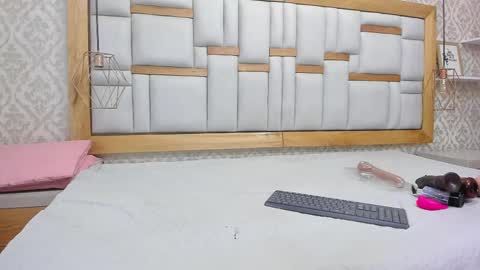 mia__megan online show from 03-08-25, 11:58