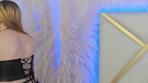      9 am - 4 p   7 am - 1 pm    online show from 12-05-24, 02:11