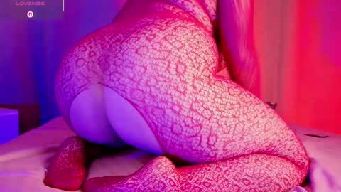   online show from 09-20-25, 02:45