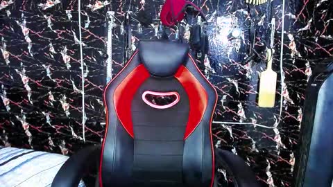 mia Independent model Thanks to everyone for your support online show from 11-15-25, 10:15