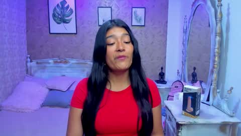 Mia online show from 02-25-26, 01:54