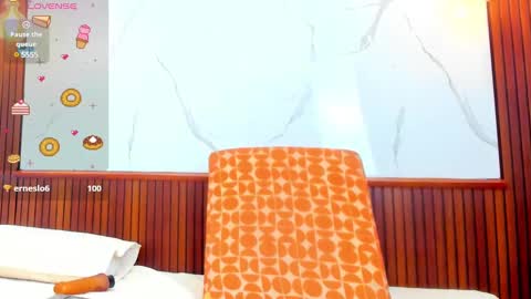 Mia Conde online show from 02-21-25, 01:11