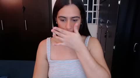 Mia online show from 12-18-24, 02:42