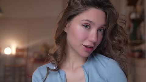 Snapshot of mia_dynasty chatting on 10-03-25, 04:37 Mia online show from 10-03-25, 04:37