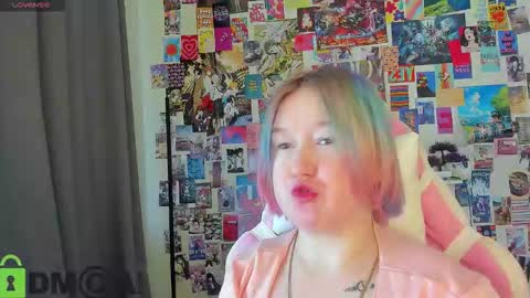 Mia online show from 01-07-26, 03:20