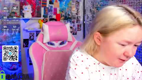 Mia online show from 03-21-26, 03:11