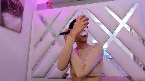 Snapshot of mia_fowler7 chatting on 09-25-25, 07:39 MIA online show from 09-25-25, 07:39