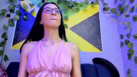 Snapshot of mia_fowler7 chatting on 10-07-25, 10:51 MIA online show from 10-07-25, 10:51