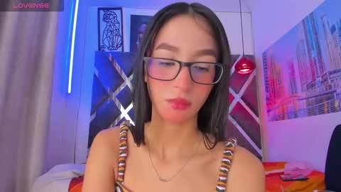 Snapshot of mia_fowler7 chatting on 11-13-25, 12:59 MIA online show from 11-13-25, 12:59