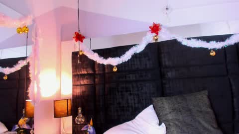 MIA online show from 12-20-24, 03:58