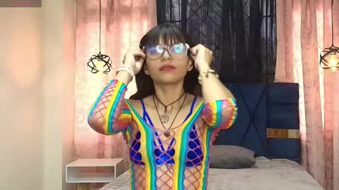  MIA HOLLY  online show from 10-11-25, 07:12