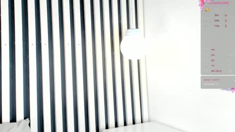  I am Mia  online show from 12-19-24, 02:57