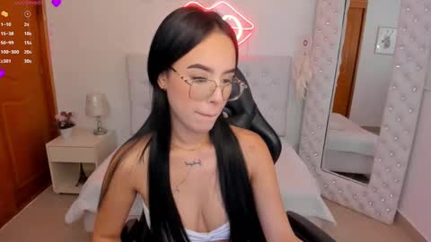    online show from 03-06-25, 12:30