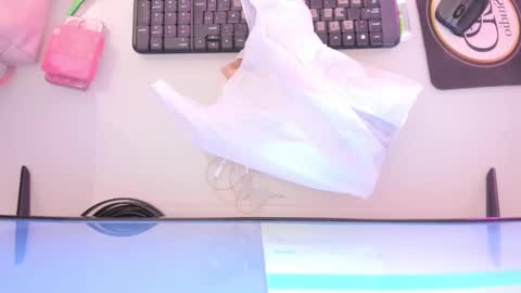    online show from 10-07-25, 12:02