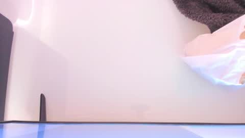    online show from 10-21-25, 12:06