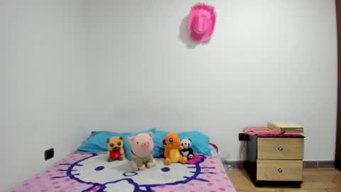 Snapshot of mia_kanee chatting on 12-15-24, 03:45 mia kaneee online show from 12-15-24, 03:45