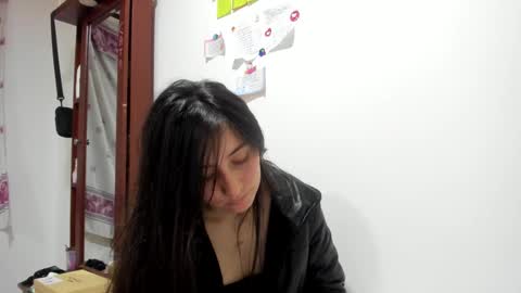 Snapshot of mia_kanee chatting on 01-25-25, 01:32 mia kaneee online show from 01-25-25, 01:32
