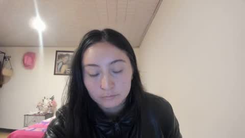 Snapshot of mia_kanee chatting on 09-18-25, 05:48 mia kaneee online show from 09-18-25, 05:48