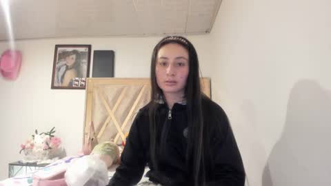 Snapshot of mia_kanee chatting on 10-05-25, 01:26 mia kaneee online show from 10-05-25, 01:26