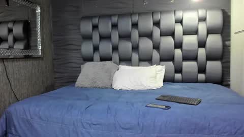 Snapshot of mia_kleim chatting on 12-06-24, 03:08 MIA KLEIM online show from 12-06-24, 03:08