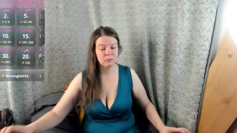 mia_lores online show from 11-09-25, 09:29