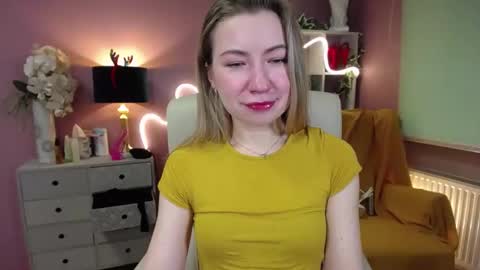 Mia online show from 12-31-24, 11:20