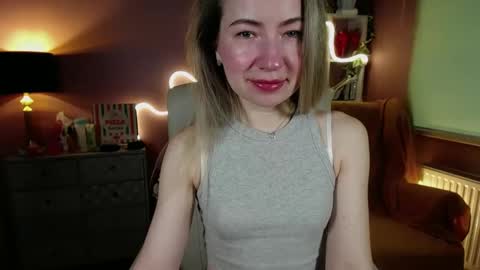 Mia online show from 02-23-25, 07:44