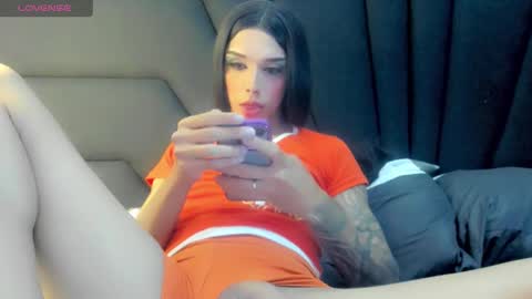 Mia3 online show from 01-02-25, 11:16