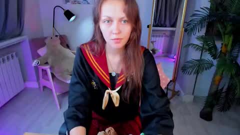 mia_meowxkiss online show from 09-12-25, 04:51
